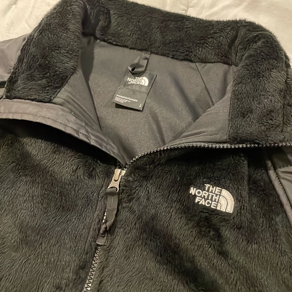 The North Face Women’s Versa Velour Jacket - Picture 6 of 9